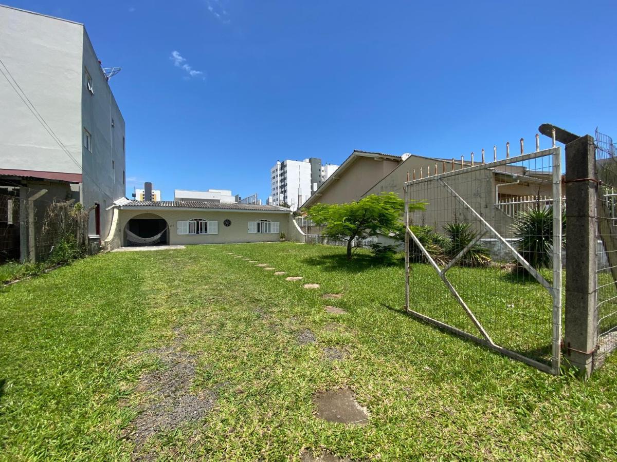 Casa No Centro De Torres E A 800 M Da Praia Grande Bagian luar foto